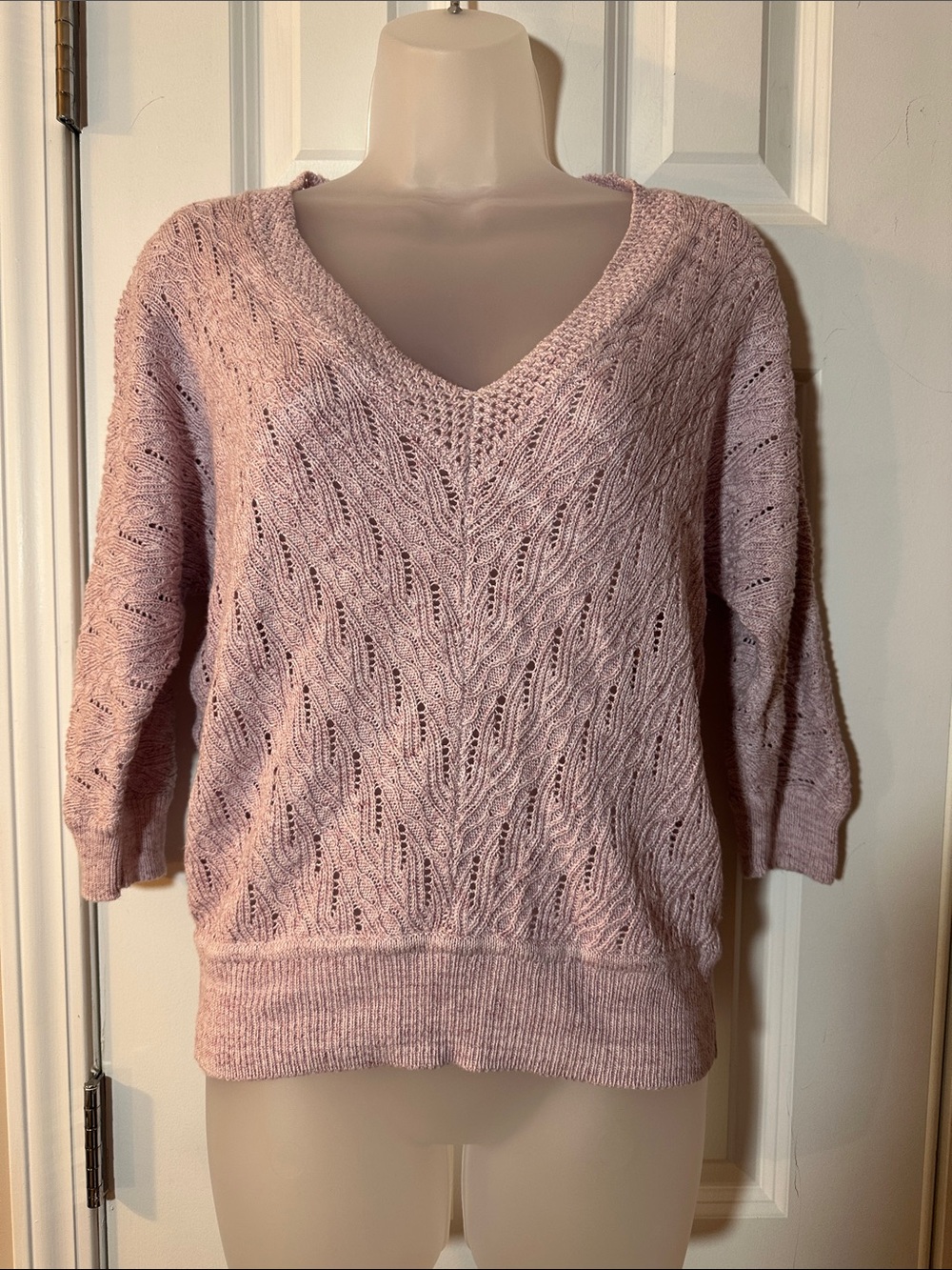 White House Black Market Blush Pink V-Neck Knit Sweater